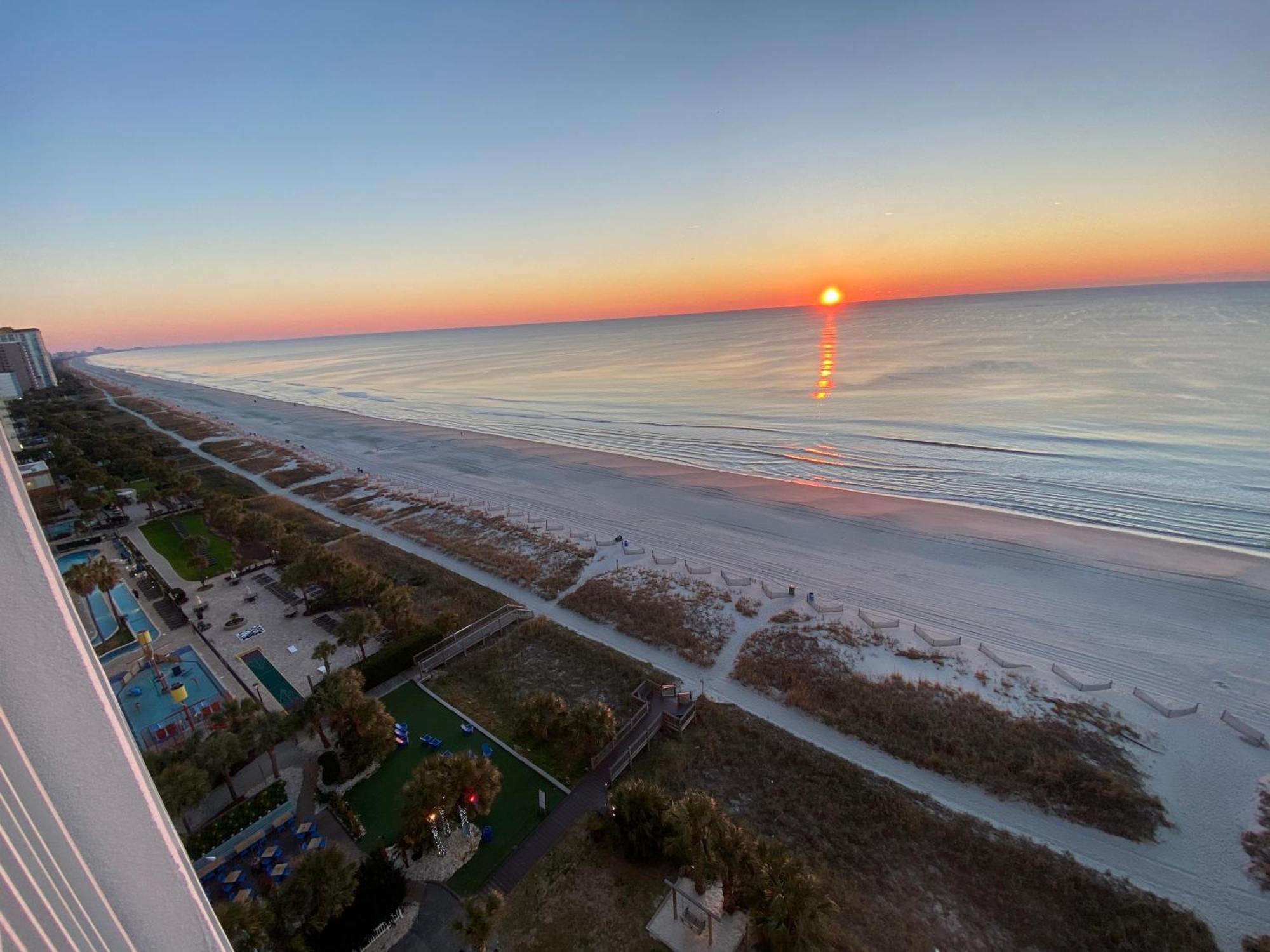 Camelot By The Sea Ocean Front Condo Myrtle Beach Exterior photo