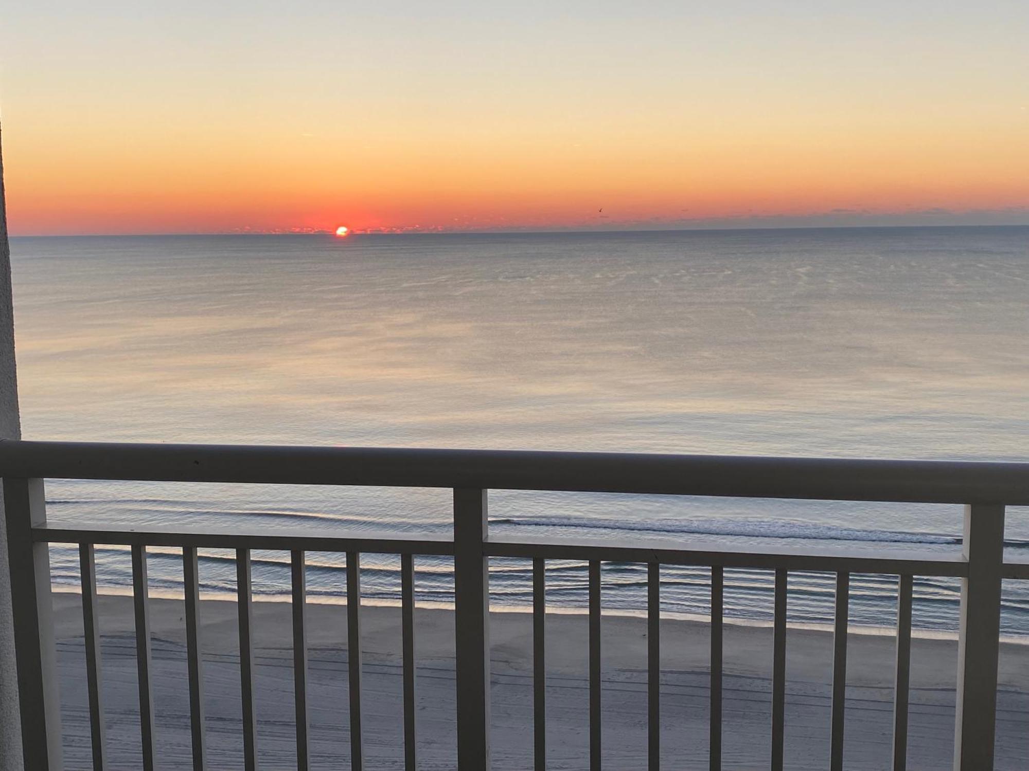 Camelot By The Sea Ocean Front Condo Myrtle Beach Exterior photo