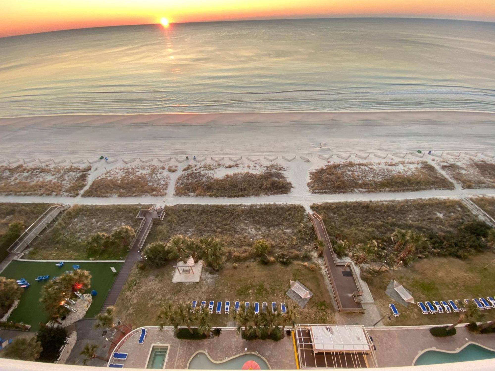 Camelot By The Sea Ocean Front Condo Myrtle Beach Exterior photo